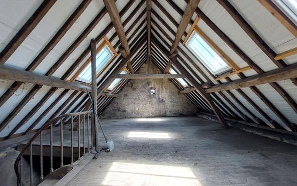 Maison à vendre    5 pièces • 140 m2 Rémalard