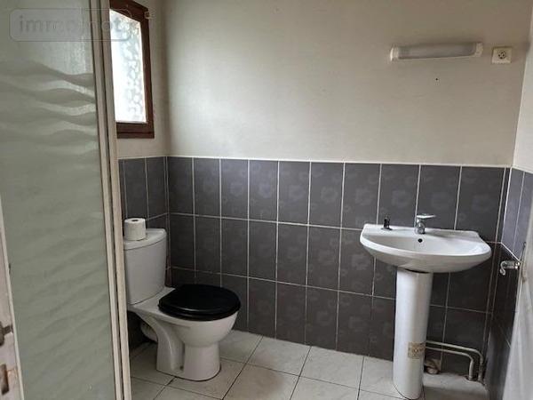 Maison à vendre à Foucarmont en Seine-Maritime (76340), ref : H618