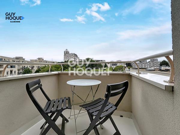 Appartement DERNIER ETAGE 105.5 m² - 3 chambres en parfait état !!