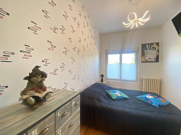 MAISON ROYAN CENTRE 5 pièce(s) 112 m2 Royan