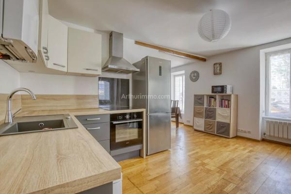 Vente                                                      Appartement
                        
                     4 pièces                      74 m2                     à Dampmart