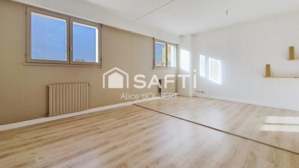 Commerce et habitation au coeur du centre-ville