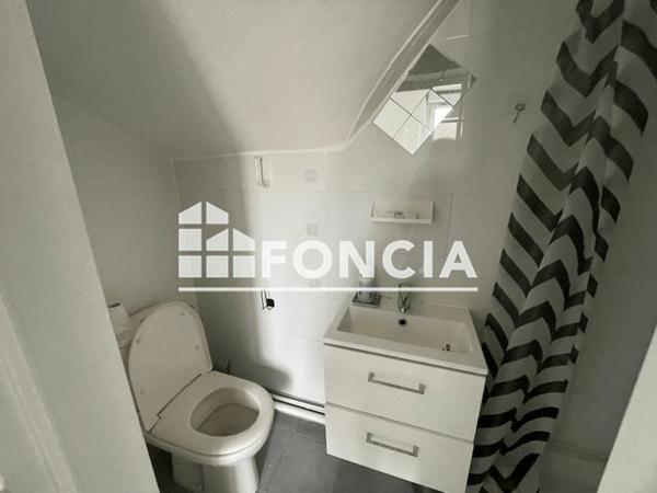 Location Studio 13.78 m² - 8 AVENUE CHARLES DE GAULLE Saint Maur Des Fosses 94100