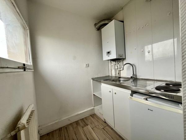 Appartement à vendre |  Saintes |  1 pièce | 22 m²