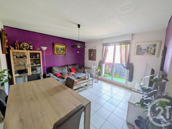Appartement F3 à vendre  3 pièces - 61 m2 LA FERTE GAUCHER - 77