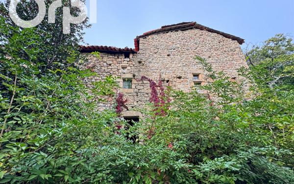 Maison à vendre    4 pièces •  Jaujac