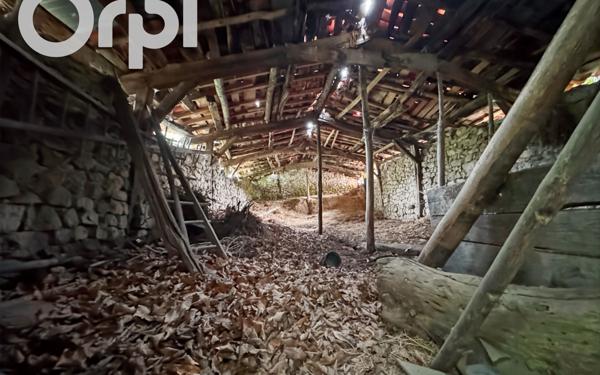 Maison à vendre    4 pièces •  Jaujac