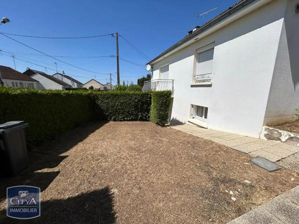 Maison à louer 5 pièces 83.79m² Saint-Berthevin (53940)