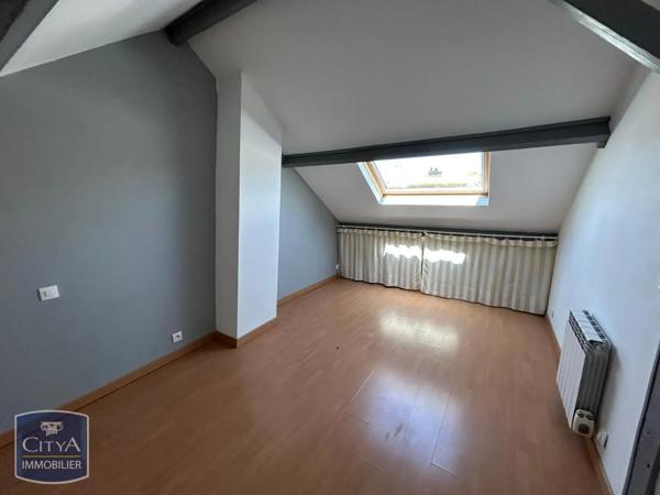Maison à louer 5 pièces 83.79m² Saint-Berthevin (53940)