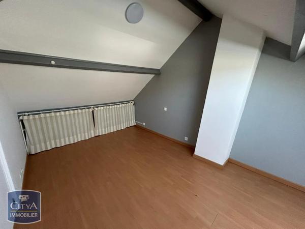 Maison à louer 5 pièces 83.79m² Saint-Berthevin (53940)