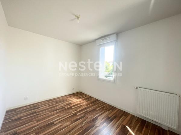 PESSAC - MONTEIL - Appartement  - 3 pieces - 65m2-  2 chambres - 2 terrasses - Garage - Petite copropriete