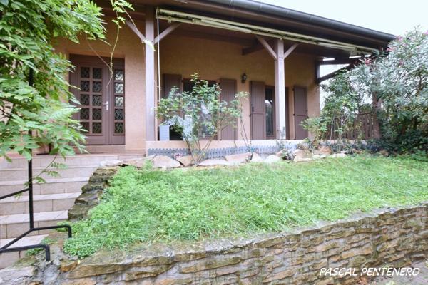 DECINES CHARPIEU maison 5 chambres 153m2, 1 grand sous-sol, terrain clos