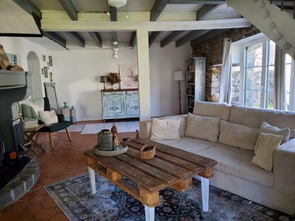 Vente maison 160 m² 7 Pièces Étouars