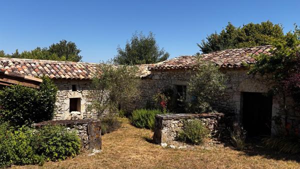 Vente maison 142 m² 6 Pièces Montaigu-de-Quercy