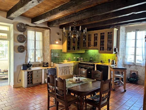 Vente maison 142 m² 6 Pièces Montaigu-de-Quercy