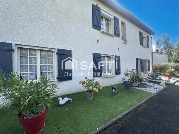 Maison 4 chambres, 2 SDB, jardin clos, garage