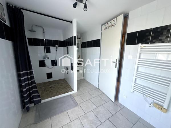 Maison 4 chambres, 2 SDB, jardin clos, garage