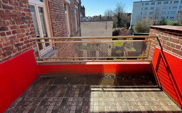 Maison à vendre    5 pièces • 155 m2 Saint-Quentin