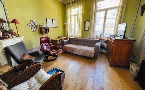 Maison à vendre    5 pièces • 155 m2 Saint-Quentin