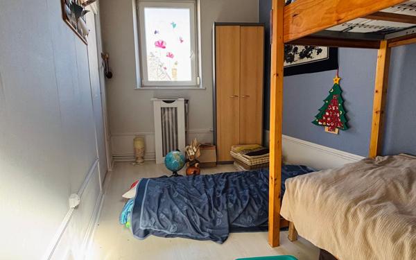 Maison à vendre    5 pièces • 155 m2 Saint-Quentin