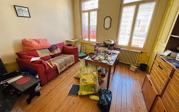 Maison à vendre    5 pièces • 155 m2 Saint-Quentin