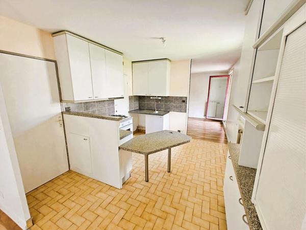 Appartement : 3 ou 4 chambres T5 à Gières (38) garage possible. Colocation, grande famille