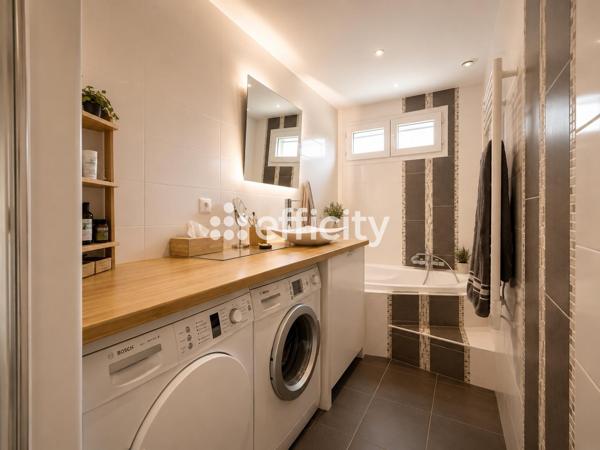 Maison
         4 pièces
        - 106 m² Exclusivité 494 000 € *