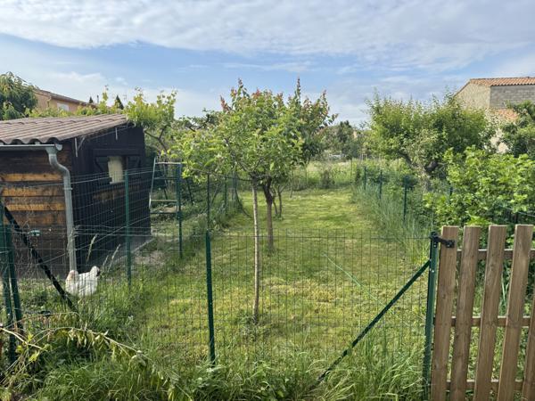 Camaret-sur-Aigues (84850) Exclusivité: Propriété de caractère avec dépendance et grand jardin – Secteur calme proche commodités