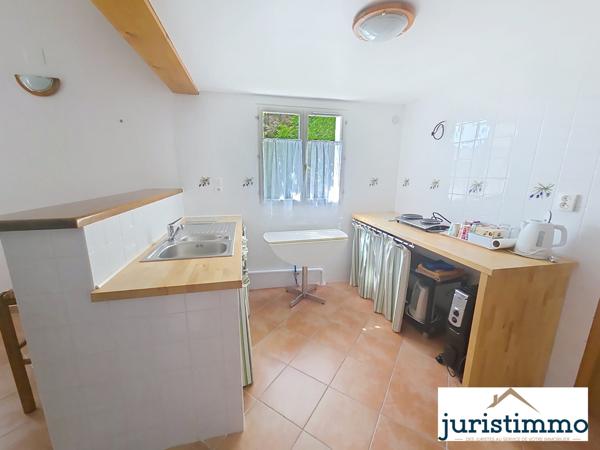 Camaret-sur-Aigues (84850) Exclusivité: Propriété de caractère avec dépendance et grand jardin – Secteur calme proche commodités