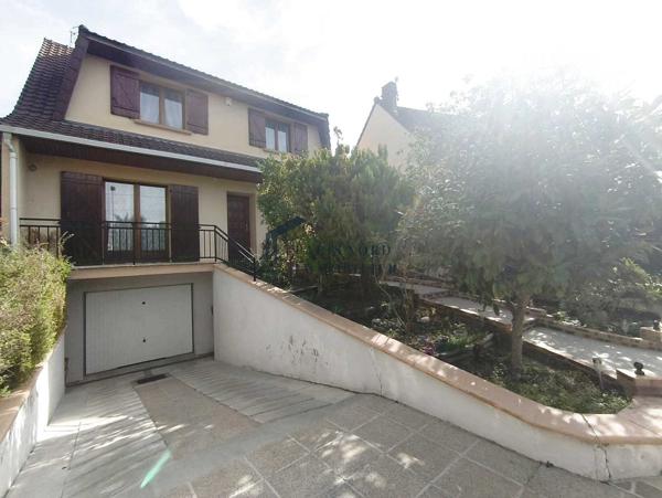 AULNAY SOUS BOIS - NONNEVILLE - MAISON 120m² - TERRAIN 422m² - SANS-VIS-A-VIS