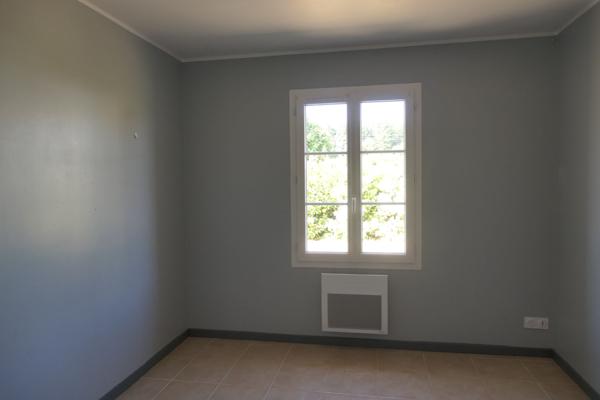 Maison de 95 m² de plain-pied à Sillé-Le-Guillaume - 3 chambres