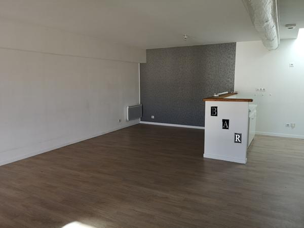 Appartement T3 SOULAINES DHUYS Ref 467H