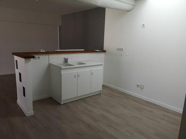 Appartement T3 SOULAINES DHUYS Ref 467H