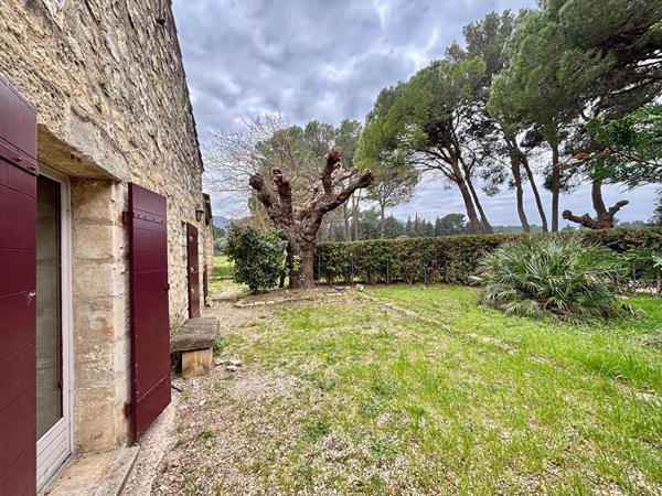 SAINT REMY DE PROVENCE - MAISON PLAIN PIED - JARDIN