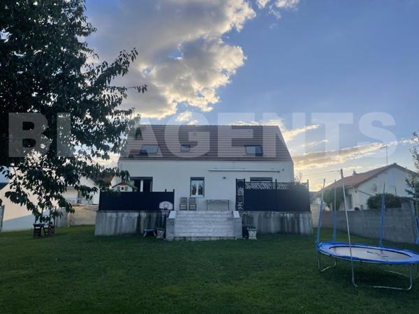 BELLE MAISON FAMILLIAL SECTEUR TRANQUILLE