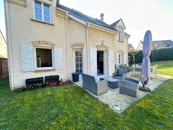 Maison familiale avec un grand garage Verrières-le-Buisson, DPE D, 4 chambres, PARFAIT ÉTAT, proche écoles. 