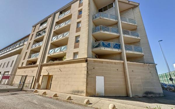 Appartement à vendre    3 pièces • 72 m2 Avignon