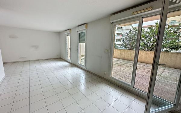 Appartement à vendre    3 pièces • 72 m2 Avignon