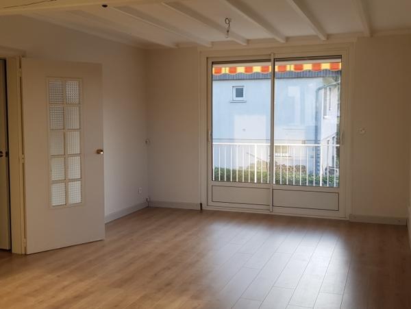 Location Maison 5 pièces Ornans (25290) libre début janvier 2026