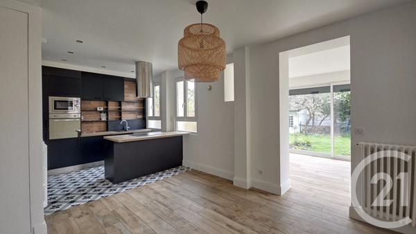 Appartement F5 à vendre  5 pièces - 84,75 m2 LE BOURGET - 93