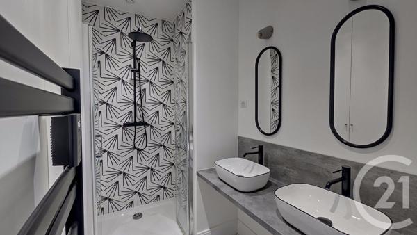 Appartement F5 à vendre  5 pièces - 84,75 m2 LE BOURGET - 93