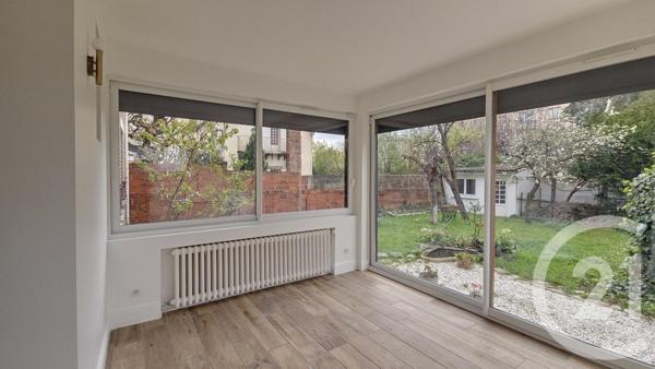 Appartement F5 à vendre  5 pièces - 84,75 m2 LE BOURGET - 93