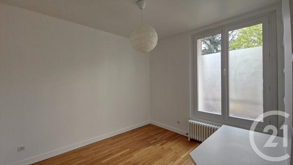 Appartement F5 à vendre  5 pièces - 84,75 m2 LE BOURGET - 93