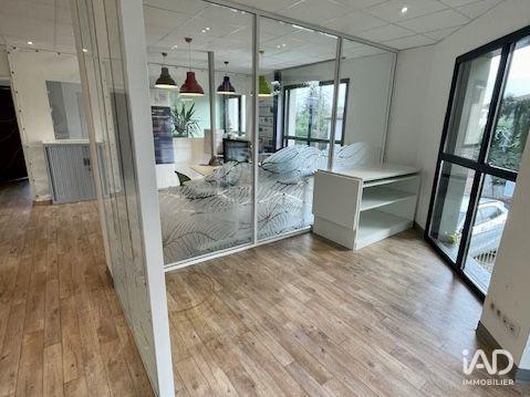 Location bureaux 52 m² Champagne-au-Mont-d'Or