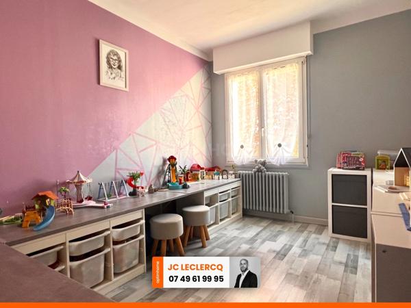 MAISON SUR SOUS-SOL 5 CHAMBRES