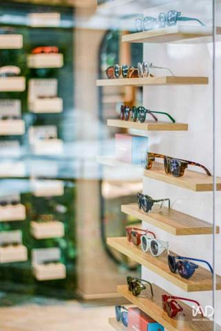 Boutique/Local commercial à vendre 160 m² Paris 3