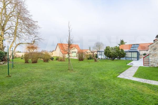 Magnifique Corps de Ferme, entièrement rénové !