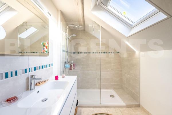 Magnifique Corps de Ferme, entièrement rénové !