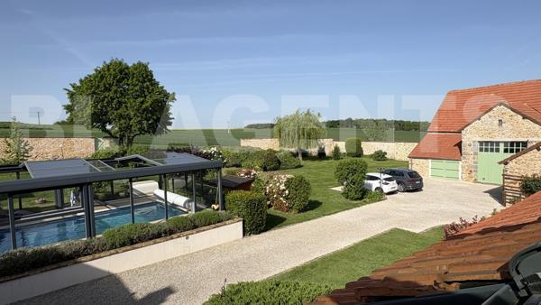 Magnifique Corps de Ferme, entièrement rénové !