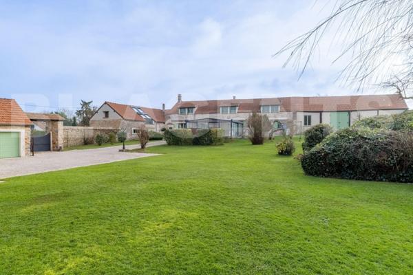 Magnifique Corps de Ferme, entièrement rénové !